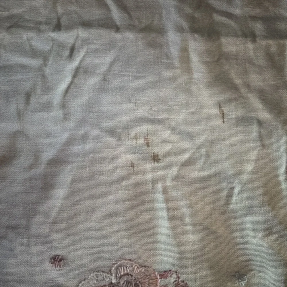 Vintage Hand Embroidered Climbing Vibrant Floral 36